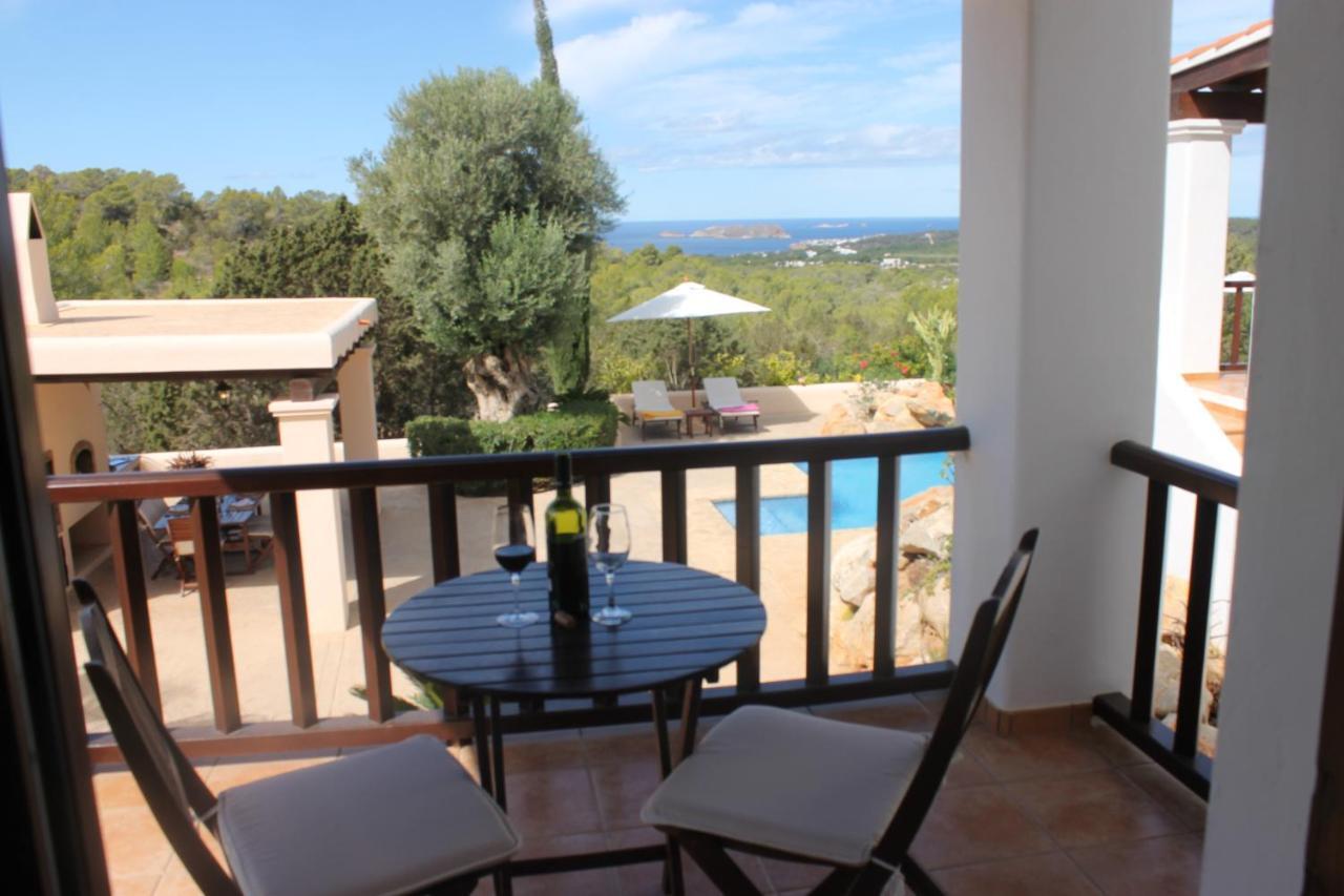 Villa Ca Na Vinya Cala Tarida  Exterior foto